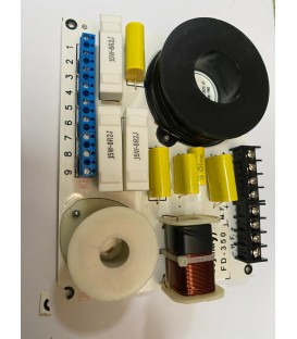 FD-350 (3 VÍAS / 1200W / 600 WRMS) 1 ORIFICIO DE SUJECCION PARTIDO (NO AFECTA)